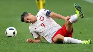 Demolată în Danemarca, Polonia nu mai este sigură de primul loc din grupă!