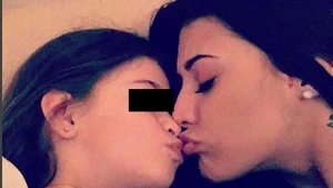 Ce face Antonia în timp ce socrul ei o acuză că din cauza ei Maya e blocată în Italia
