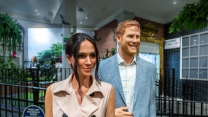 Harry și Meghan vor libertate, dar au nevoie de Coroană! Verdict dur despre afacerile Ducilor de Sussex