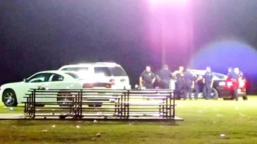 Atac armat în Dallas, în timpul unui meci de fotbal! O gravidă se află printre victimele împușcate