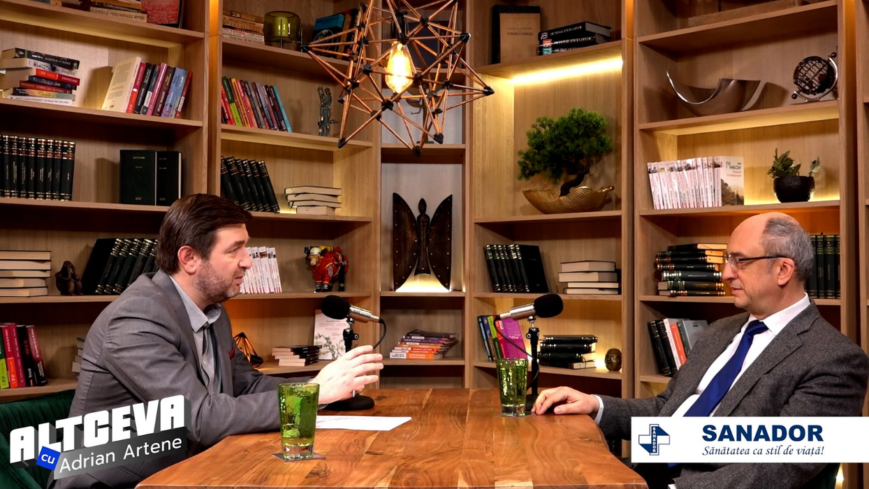 Urmărește interviul integral cu Dragoș Vinereanu, sâmbătă, 11 februarie, de la ora 19.00, doar pe canalul de YouTube Altceva cu Adrian Artene / (Sursa: Captură video)