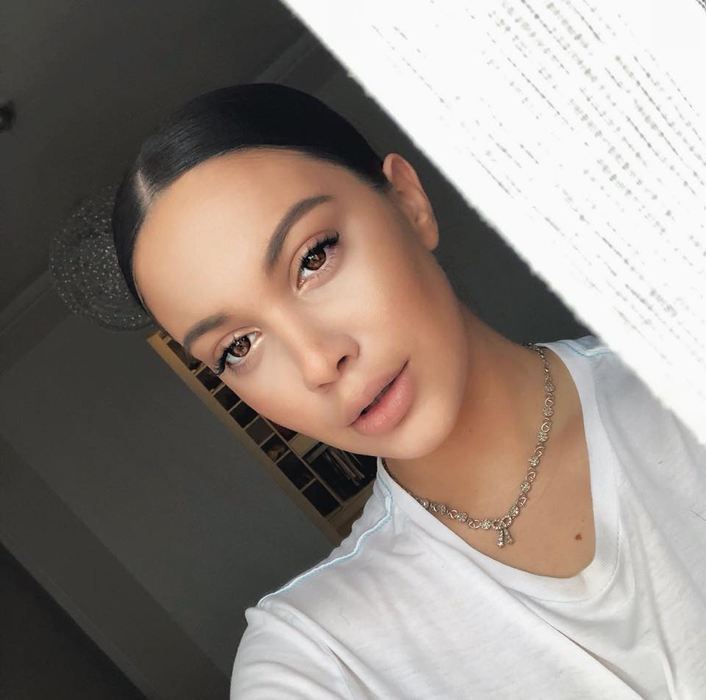 Betty Salam, revenire spectaculoasă în muzică. Lansează o melodie împreună cu tatăl ei: “Nu va fi manea”
