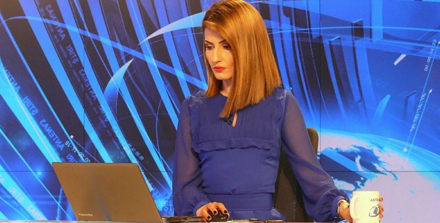 Barza și-a făcut „cuib” la Antene! După Andreea Bălan, Mirela Vaida, Gabi Cristea și Simona Gherghe, și ea e gravidă!