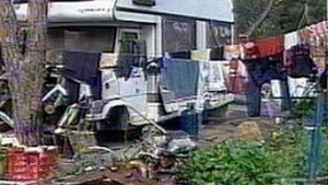 O tabara din Roma in care locuiau 16 romi de origine romana a fost demolata