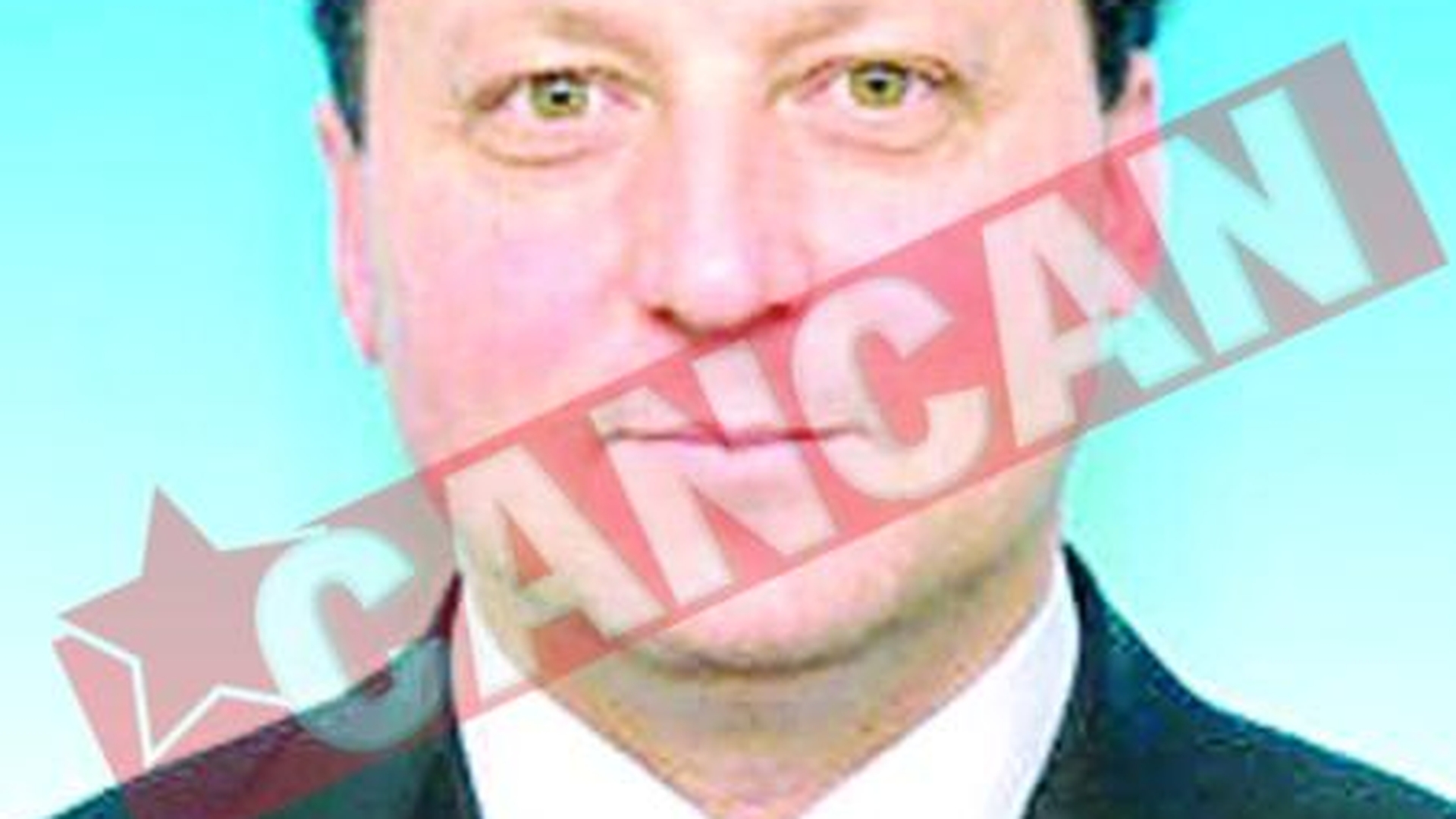 Un deputat a cazut cu masina de serviciu in sant