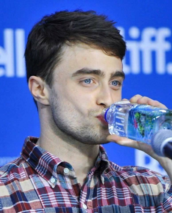 Actorul Daniel Radcliffe, interpretul lui Harry Potter, obligat să înveţe limba română!