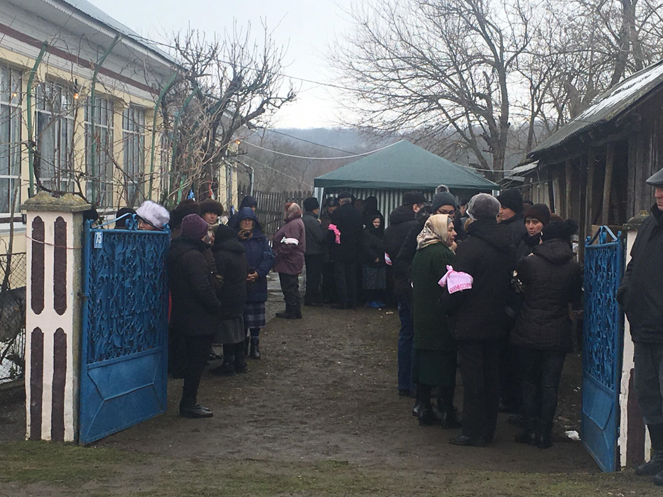 Gheorghe Ghenea a fost înmormântat fără slujbă