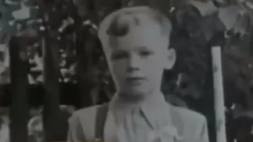 E uluitor cum a ajuns să arate un băieţel după ce a luat 30 de ani steroizi!