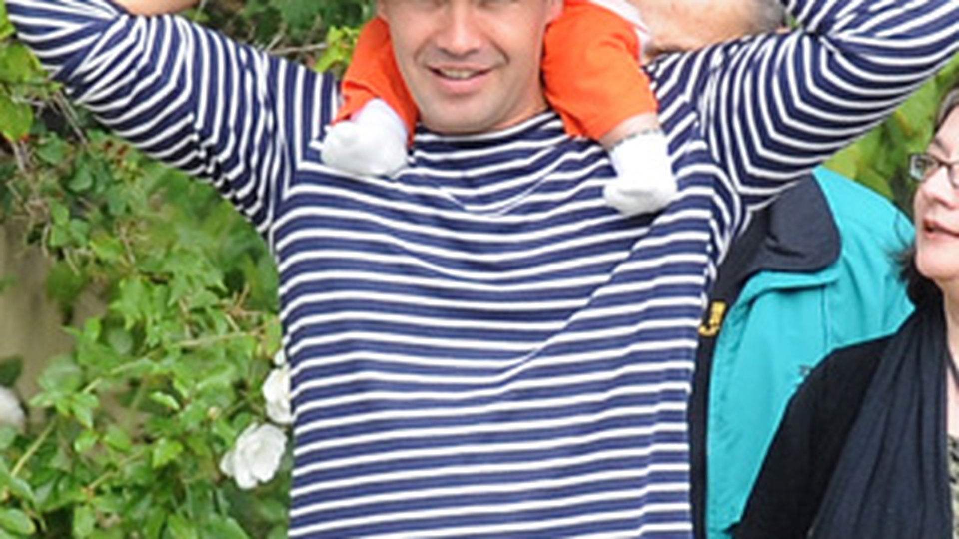 Billy Zane e topit dupa fetita lui