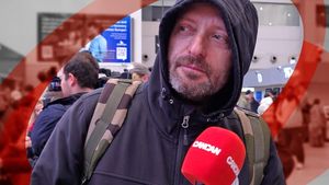 Ritualul bizar pe care l-a făcut Cheloo înainte de plecarea pe Drumul Mătăsii: „Ca să mă pregătesc de Asia Express, mi-am făcut băi de gândaci roșii”