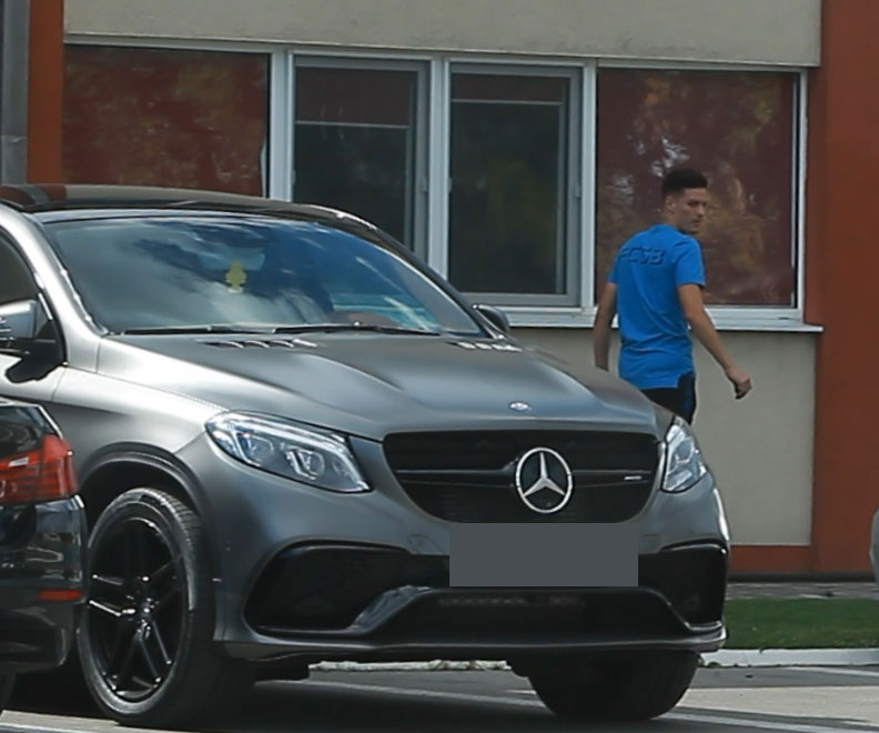 Dennis Man și-a cumpărat un Mercedes-AMG GLE 43 4MATIC de 100.000 de euro, de care este foarte mândru