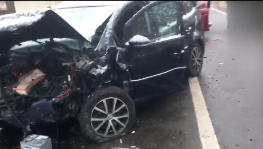 Tragedie pe o șosea din Bacău! O tânără și fiul ei de 5 ani au fost uciși în drum spre hramul unei biserici FOTO