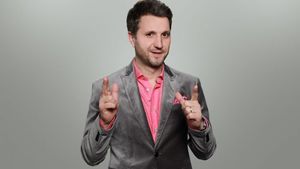 Andi Moisescu, înlocuit de la emisiunea "Pe bune?!"! Cine este noul prezentator al show-ului de la Pro TV. “Următorul sezon e al lui. Am făcut un pariu și...”