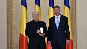 Maestrul Victor Rebengiuc a fost decorat de preşedintele Iohannis. ”Un artist devotat spiritului...”