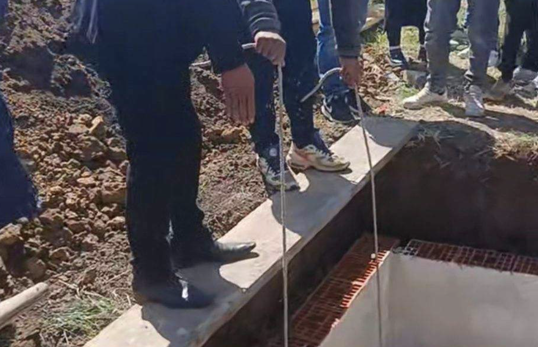 Imaginile durerii de la înmormântarea lui Andrei din Giurgiu. Avea doar 21 de ani