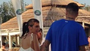 Nimeni nu se astepta la asta! Un celebru fotbalist din Liga 1 s-a intors la fosta iubita