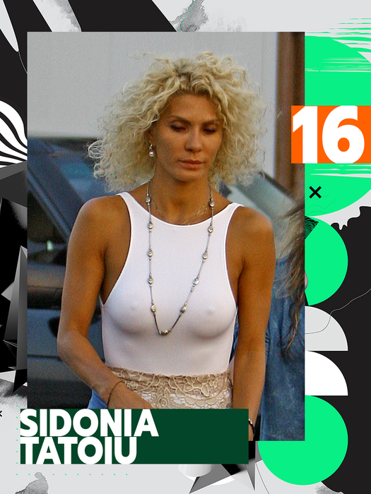 Top 50 dive cu “butonașii” la înaintare. Cine “înțeapă” mai puternic dintre Bianca Drăgușanu, Antonia sau Delia?