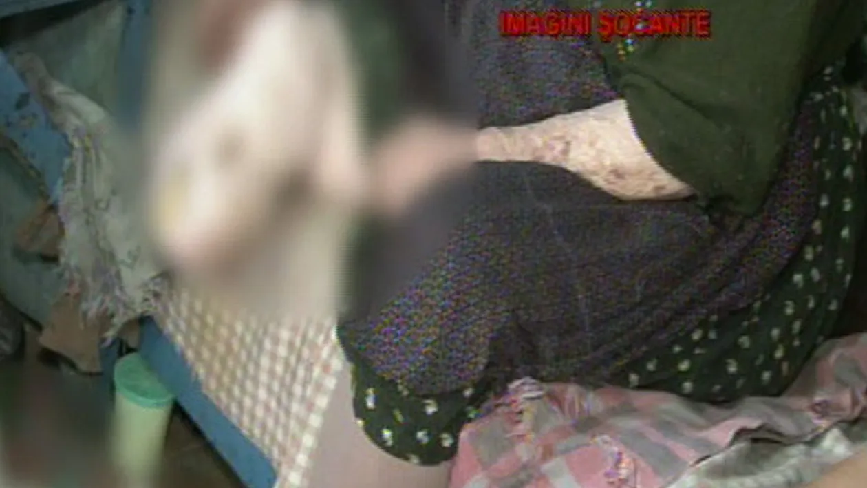 Incredibil! O batrana tine de 13 ani in podul casei o parte amputata din picior, cu care vrea sa fie ingropata: Nu mai miroase, ca s-a uscat