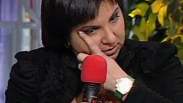 VIDEO Carmen Serban s-a jurat pe familie, pe vocea ei si pe Biblie! Sa nu-mi mai vad familia si pe tata pe care il iubesc ca pe ochii din cap daca...