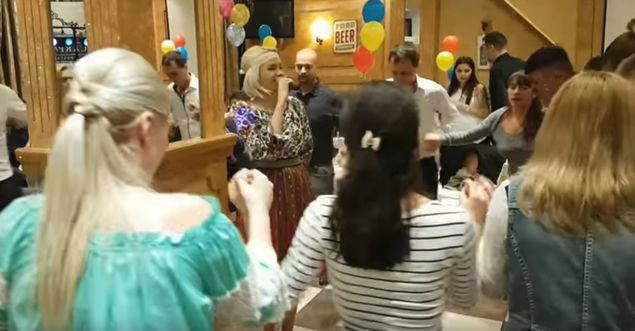 Maria Constantin, show la Londra. A fost într-un restaurant şi… Ce mesaj a avut la revenirea în România