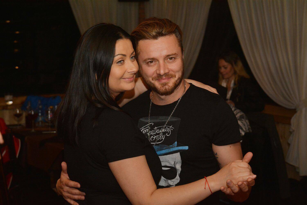 Gabriela Cristea îl pune pe Tavi Clonda la treabă. Ce trebuie să facă soţul prezentatoarei în fiecare săptămână