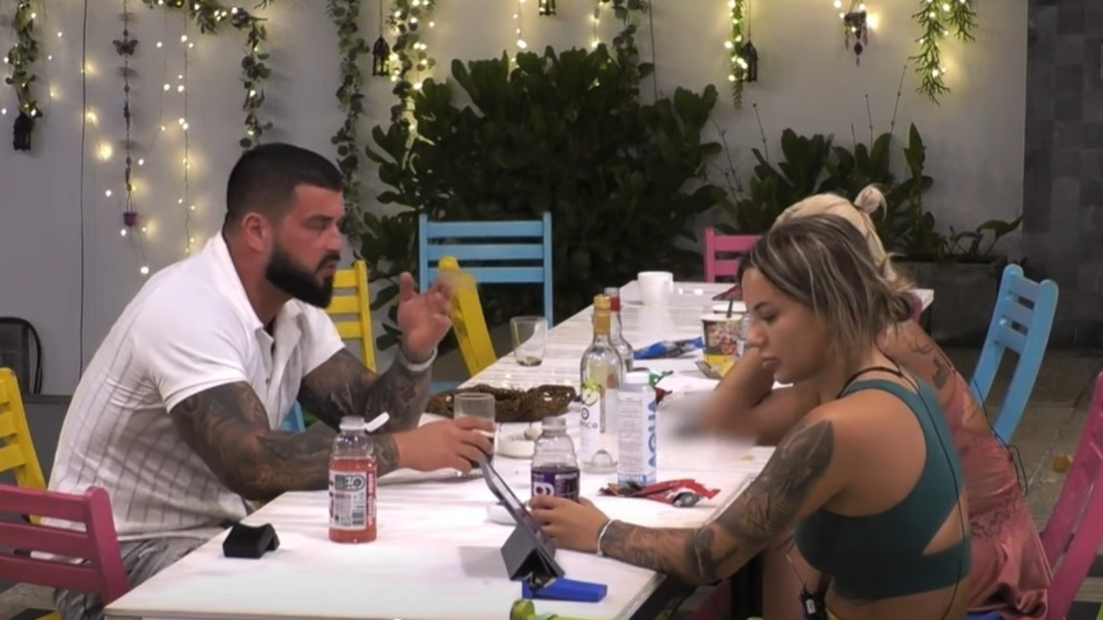Lorenzo, Andrușca și Natasha Black. Sursa foto Captură video