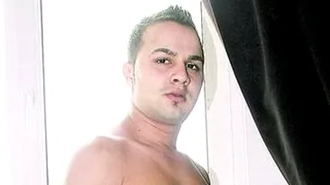 Au spus ca romanii sunt cel mai slab dotati! Satan insa ii contrazice cu 24 centimetri! Este topul penisurilor din Europa fals?