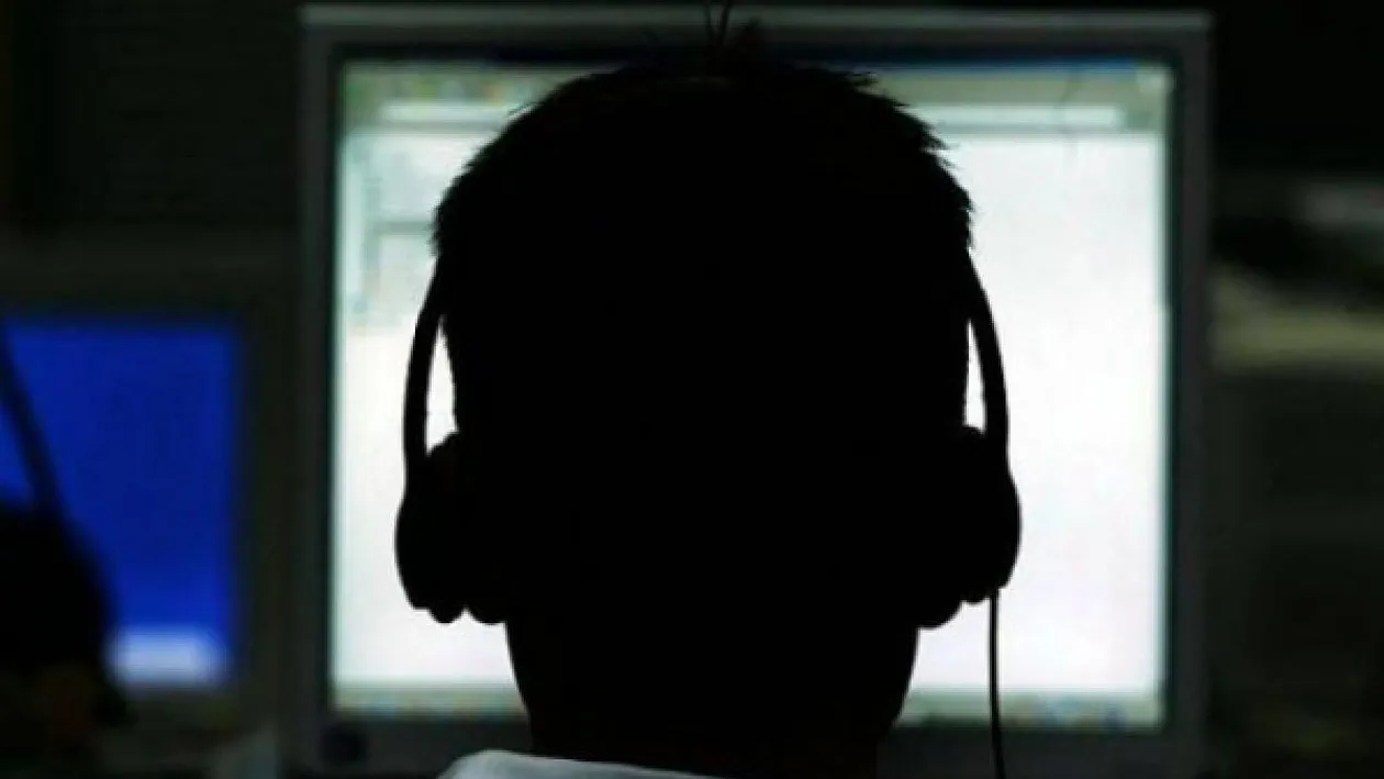 SRI a explicat tot! Cum ţi se ascultă telefonul şi care sunt miturile despre interceptare!