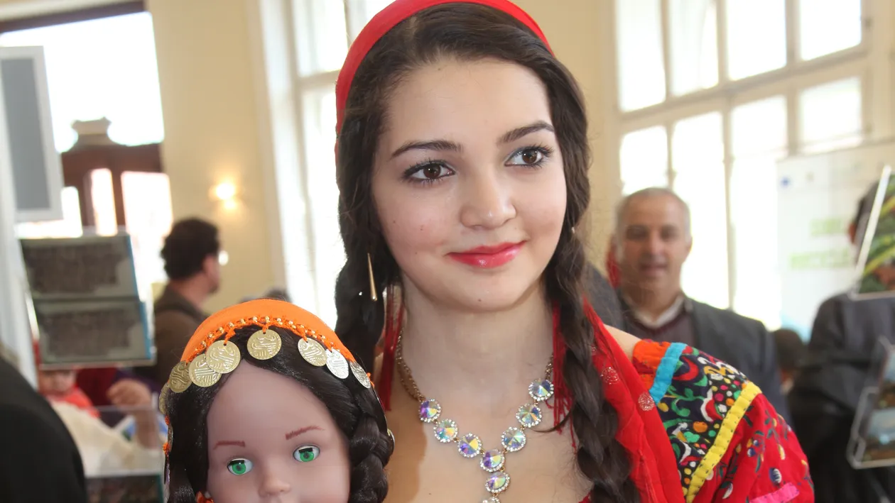 Mandria tiganilor! Piranda care produce 300 de lei pe zi fara sa faca nimic!