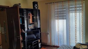 Orașul din România în care un apartament cu 2 camere costă 20.000 de euro. Se vinde mobilat și utilat