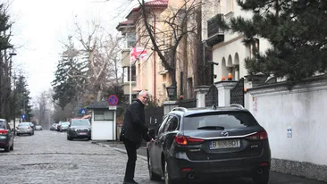 EXCLUSIV. Omul din umbra milionarilor Copos & Ioan Niculae şi-a vândut palatul din Primăverii cu 4 milioane €!