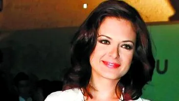 O asaza parintii la casa ei!