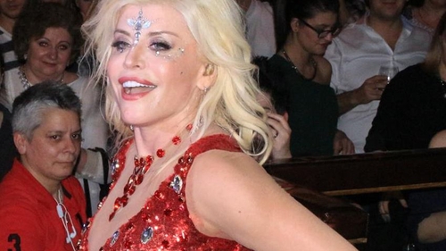LOREDANA GROZA a capturat atenţia tuturor într-un local din Londra! Cum a apărut îmbrăcată vedeta