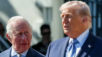 Tensiuni în timpul vizitei Regelui Charles în SUA. Autoritățile au sporit securitatea după amenințări și proteste legate de cazul Epstein