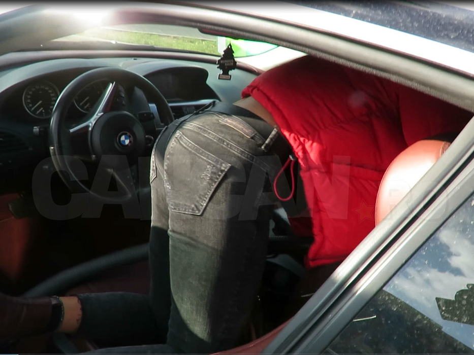 Laurette e jucăuşă foc. Am filmat-o într-o spălătorie auto în cele mai… ”nebunatice” poziţii!