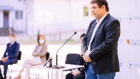 Decanul Facultății de Medicină din Sibiu, infectat cu coronavirus! Radu Fleacă nu știe cum s-a îmbolnăvit