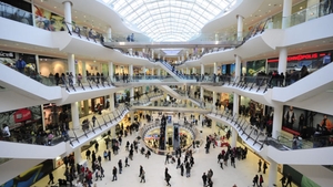 O parte din mall-urile din România se vor redeschide pe 15 mai. Anunţul făcut de Ludovic Orban