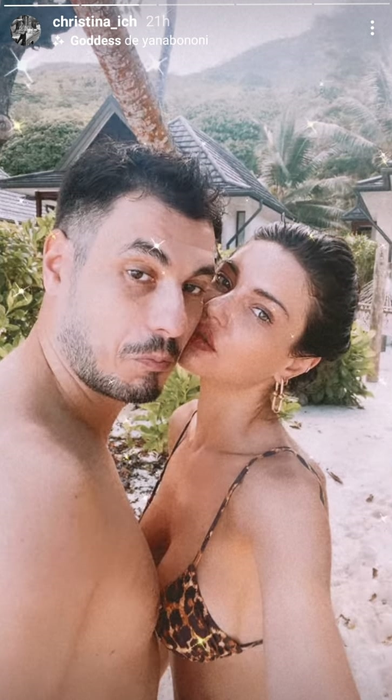 Christina Ich și Alex Pițurcă s-au filmat în momente de tandrețe în Seychelles. Gluma acidă făcută de moldoveancă la adresa logodnicului ei | FOTO