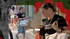 Gina Pistol și micuța Josephine au dat iama în magazine. Ce fac “fetele” lui Smiley, când artistul nu e în peisaj