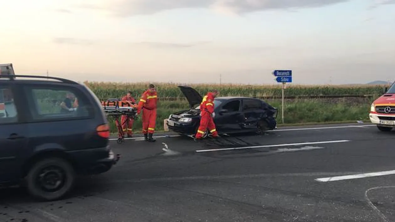 Accident grav la Braşov! Patru persoane au fost rănite, între care două femei însărcinate şi un copil 