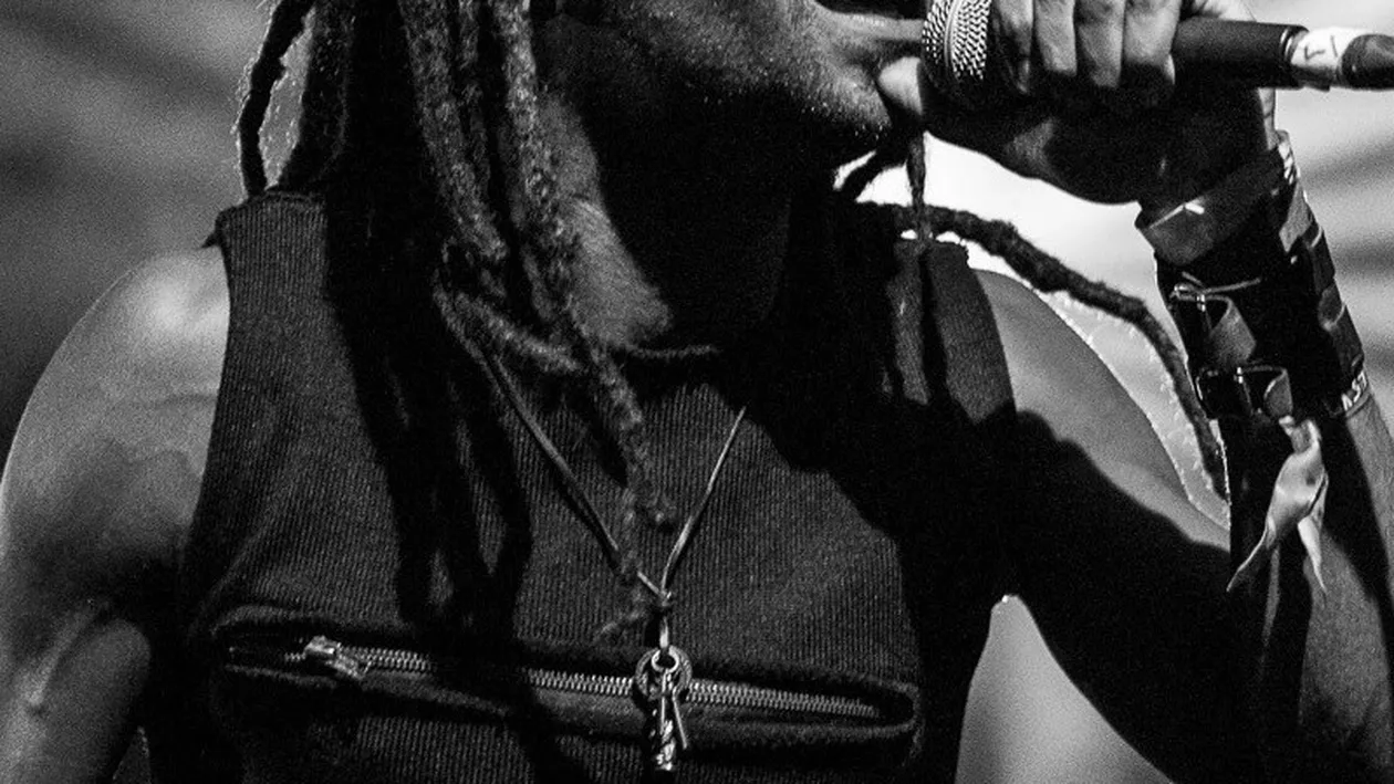 Dispărut în urmă cu două săptămâni, un fost concurent de la VOCEA ROMÂNIEI a fost găsit în Olanda! Miercuri a fost adus în ţară