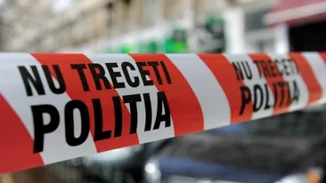 Un bărbat din Botoșani a fost găsit mort pe marginea drumului! Polițiștii au deschis un dosar pentru moarte suspectă