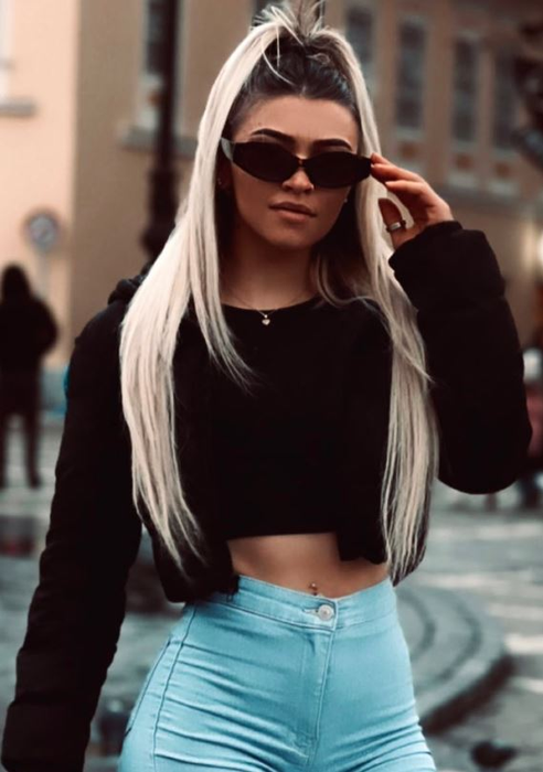 Cine e Mihaela Cambei, tânăra care a luat argint la Jocurile Olimpice. E de o frumusţe răpitoare