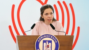 Cum a apărut Mirabela Grădinaru la evenimentul Administrației Prezidențiale? Cât a costat rochia partenerei lui Nicușor Dan