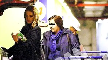 La divort, cu gandul tot la silueta! Manuela Harabor a numarat caloriile in parcare