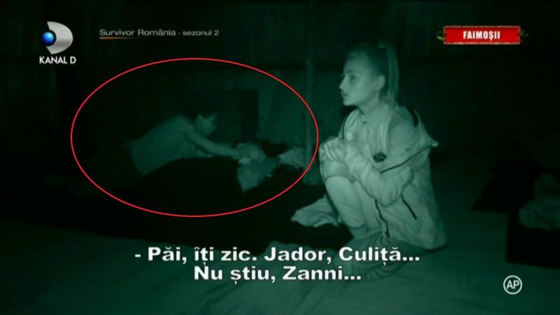 Atingeri suspecte între doi faimoși de la Survivor România! Momentele de tandrețe au fost filmate în timp ce Elena Marin și Alexandra Stan se certau | VIDEO