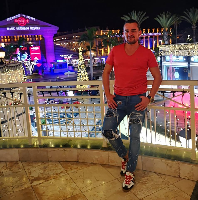 Valentin Ene ar duce o viață pe picior mare în Tenerife