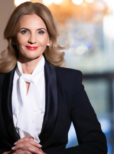 Cum arăta Anca Alexandrescu la începutul carierei! Dacă o vezi, nu o recunoști