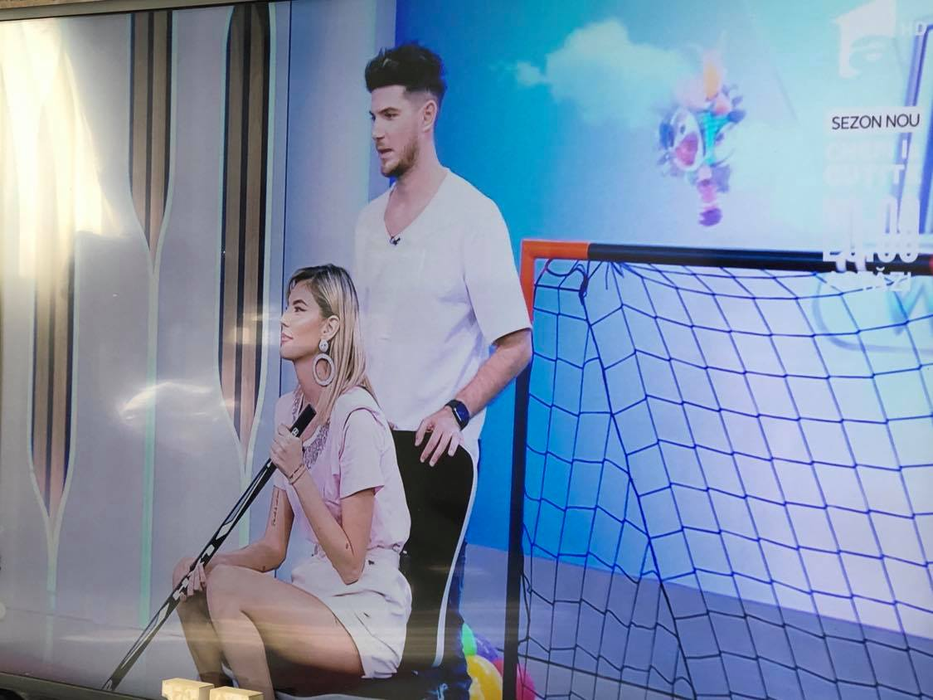 Dovada că asistenta de la „Neatza cu Răzvan și Dani” și Cuza de la „Noaptea Târziu” s-au împăcat! S-au îmbrățișat, în direct, la Tv