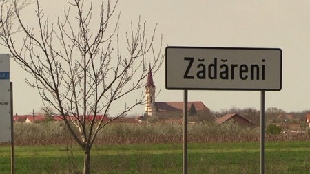 VIDEO. Detalii șocante în cazul copilului din Arad vândut de mama lui unor pedofili. Ce spun vecinii familiei